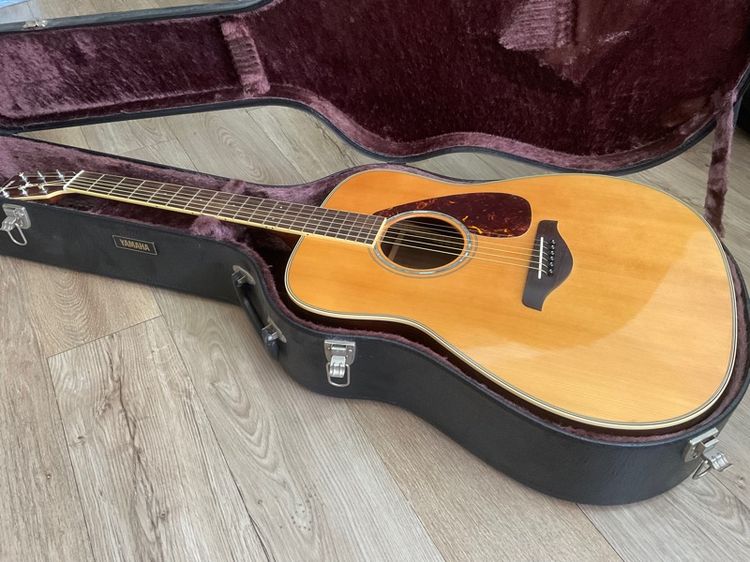กีตาร์YAMAHA FG-830ไม้หน้าแท้TOP SOLID สภาพสมบรูณ์สะสมพลาสติกปิ๊กการ์ดยังไม่แกะ รูปที่ 5