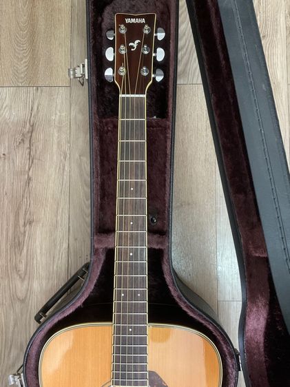 กีตาร์YAMAHA FG-830ไม้หน้าแท้TOP SOLID สภาพสมบรูณ์สะสมพลาสติกปิ๊กการ์ดยังไม่แกะ รูปที่ 4