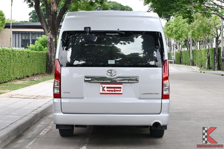 Toyota Commuter 2021 2.8 Van ดีเซล ไม่ติดแก๊ส เกียร์อัตโนมัติ บรอนซ์เงิน รูปที่ 4
