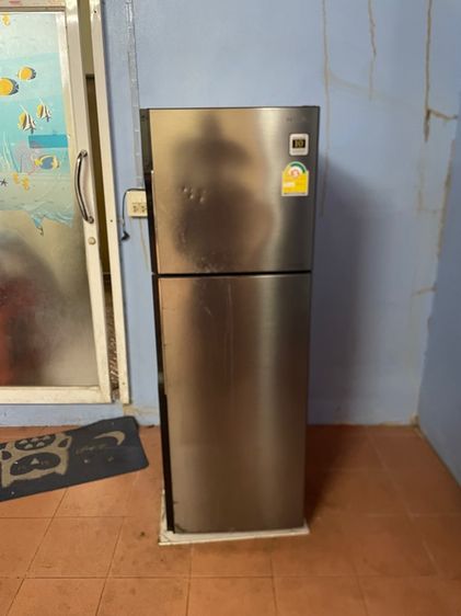 ตู้เย็น Hitachi 8.7 คิว 2 ชั้น อินเวอร์เตอร์