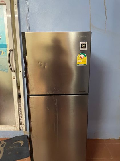 ตู้เย็น Hitachi 8.7 คิว 2 ชั้น อินเวอร์เตอร์ รูปที่ 2