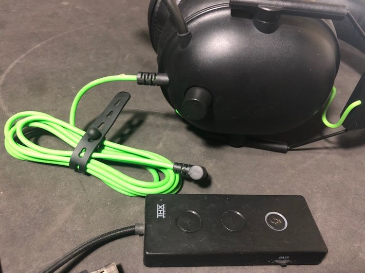 หูฟัง RAZER BLACKSHARK V2 x พร้อมตัวต่อ รูปที่ 7