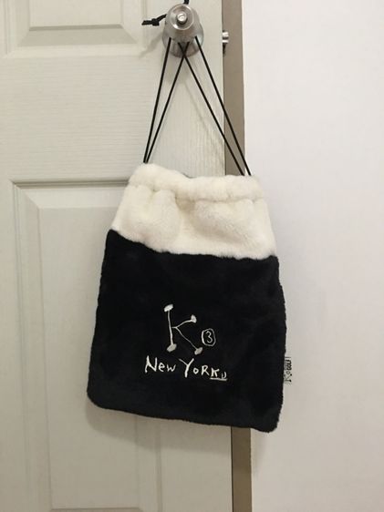 กระเป๋า 3 ใบ ขายโล๊ะ 