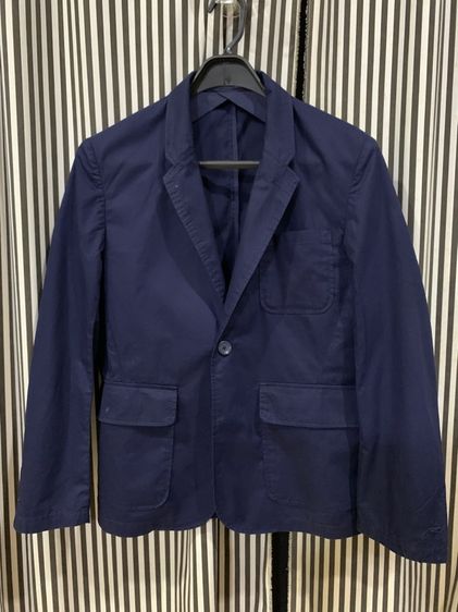 บลาเซอร์ เสื้อคลุม เสื้อสูท สีกรม สุภาพ ใส่ลำลอง ใส่ออกงาน ดูทางการผ้าไม่หนา ไม่บางเกินไป งานญี่ปุ่นใส่ได้ทั้งผู้หญิงและผู้ชาย 