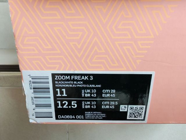 Nike basketball zoom freak 3. No45 รูปที่ 8