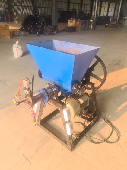 เครื่องอัดแท่งถ่าน ครบเซ็ต รูปที่ 13