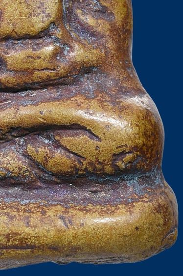 เนื้อสวยมาก รูปหล่อหลวงพ่อเงิน วัดบางคลานพิมพ์ขี้ตา 5 ชายใหญ่ มีสร้อยสังวาลย์ เก่า รูปที่ 11