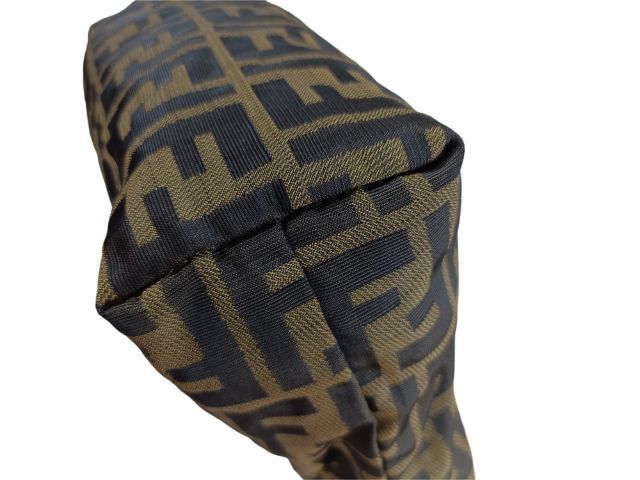 🔥Fendi Vintage Zucca Pouch 🔥 รูปที่ 7