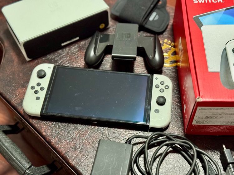 Nintendo Switch มือ 2 รวมแผ่นเกมส์และ Ringfit รูปที่ 2