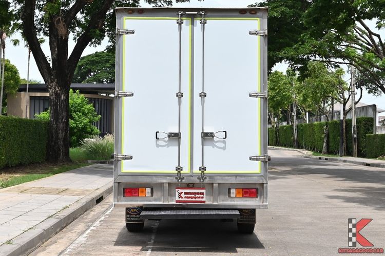 Isuzu D-MAX 2022 1.9 B Pickup ดีเซล ไม่ติดแก๊ส เกียร์ธรรมดา ขาว รูปที่ 4