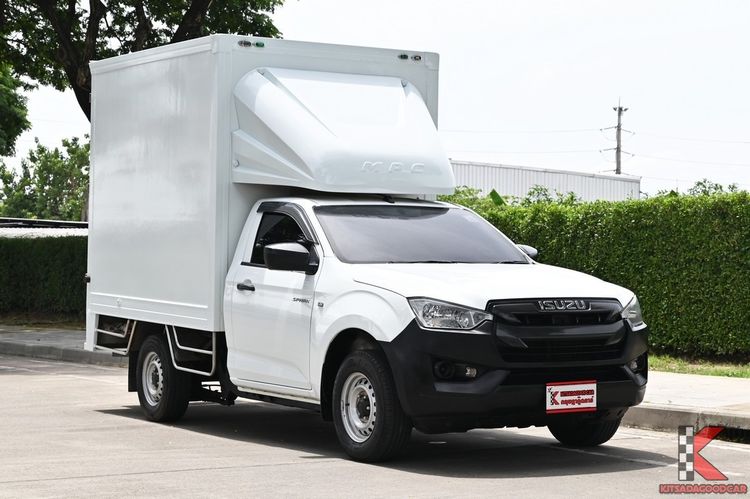 รถ Isuzu D-MAX 1.9 B สี ขาว