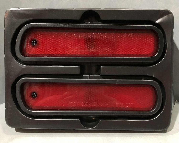 ไฟหรี่แต่ง ข้างกันชนหลัง 1 ชุด 2 ชิ้น ของใหม่ พร้อมส่ง