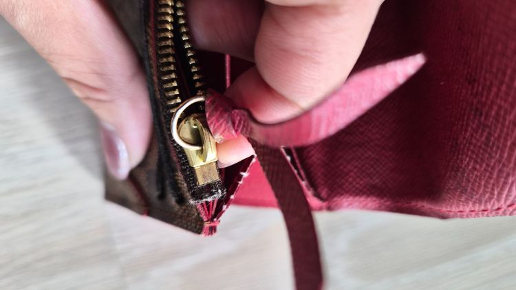 กระเป๋าตังค์หลุยส์รุ่น Emilie ของแท้100เปอร์เซ็น รูปที่ 10