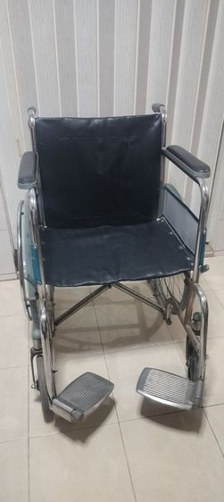 รถเข็นผู้ป่วย(วีลแชร์)