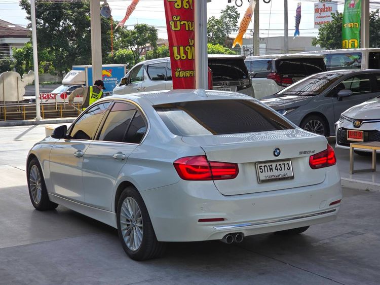 BMW Series 3 2021 320d Sedan ดีเซล ไม่ติดแก๊ส เกียร์อัตโนมัติ ขาว รูปที่ 4