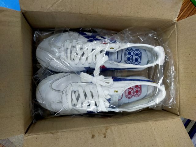 หลากสี หนังแท้ Onitsuka Tiger รองเท้าหนังทั่วไป UK 7 | EU 40 2/3 | US 8.5 ขายรองเท้า onitsuka mexico 66