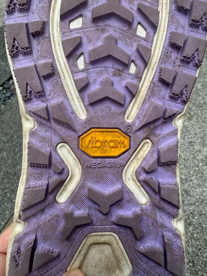 รองเท้า  รูปที่ 7