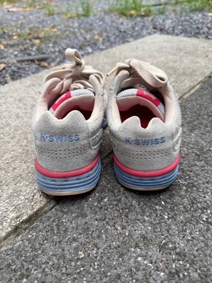 รองเท้า Kswiss