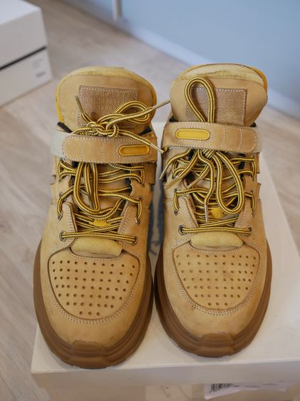 เหลือง หนังแท้ รองเท้าผ้าใบ UK 9.5 | EU 44 | US 10 รองเท้า Maison margiela retrofit size 43 ยุค John Galliano สภาพดีมาก 90 เลย