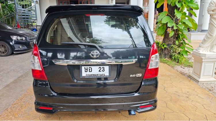 Toyota Innova 2013 2.0 V Utility-car เบนซิน LPG เกียร์อัตโนมัติ ดำ รูปที่ 4
