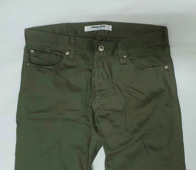 uniqlo  กางเกงขายาวสีเทา