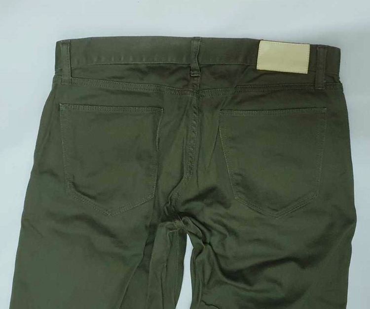 uniqlo  กางเกงขายาวสีเทา รูปที่ 2