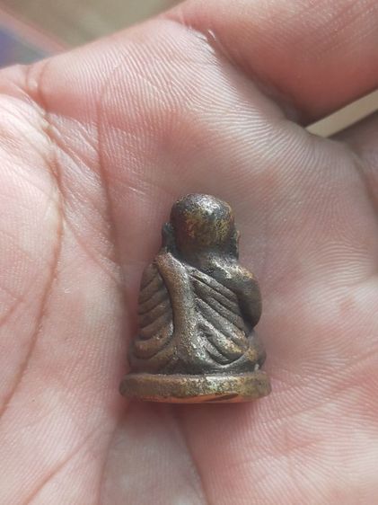 หลวงพ่อเงินเก่า รูปที่ 2