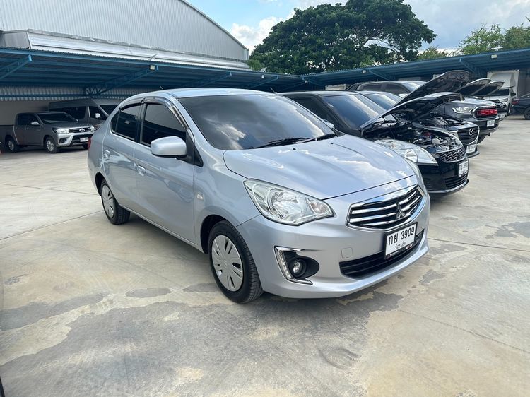 Mitsubishi Attrage 2018 1.2 GLX Sedan เบนซิน ไม่ติดแก๊ส เกียร์อัตโนมัติ เทา รูปที่ 2
