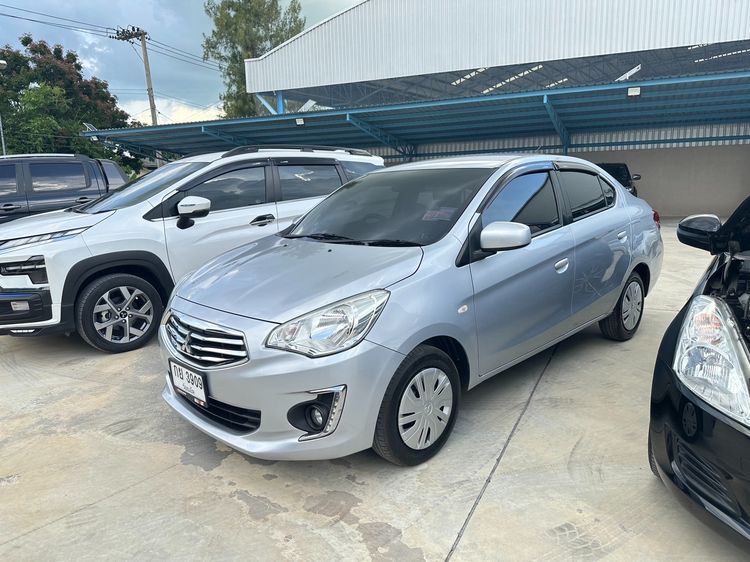 รถ Mitsubishi Attrage 1.2 GLX สี เทา