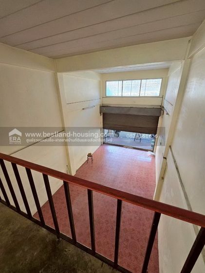 ไม่ใช่ ขายเเละให้เช่า ตึกแถว 3 ชั้นครึ่ง รวมชั้นลอย​ รามอินทรา ซอยคู้บอน 27กว้าง 4 เมตร ลึก 16 เมตร รูปที่ 4