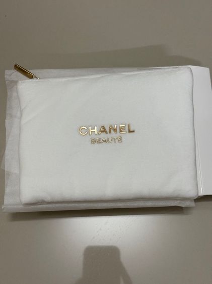 ไม่ระบุ ขาว อื่นๆ กระเป๋าเครื่องสำอาง Chanel 