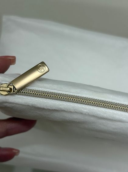 กระเป๋าเครื่องสำอาง Chanel  รูปที่ 2