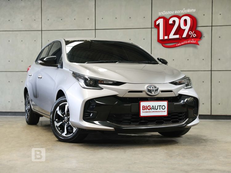 รถ Toyota Yaris 1.2 Smart สี เทา