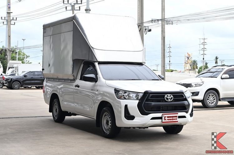 รถ Toyota Hilux Revo 2.4 Entry สี ขาว