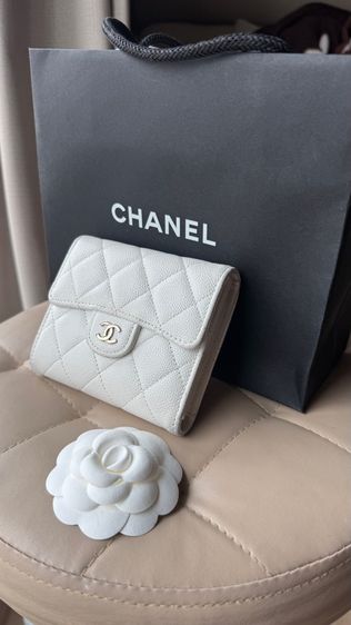ขาว หนังแท้ อื่นๆ Chanel  Small Classic Wallet