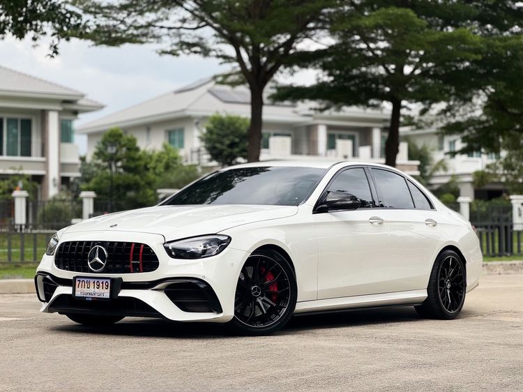รถ Mercedes-Benz E-Class E220 สี ขาว