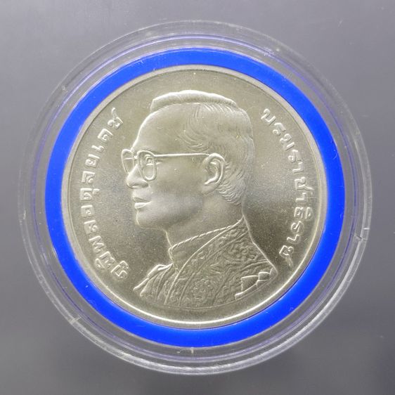 เหรียญไทย เหรียญเงิน 600 บาท ที่ระลึกเฉลิมพระชนมพรรษา 6 รอบ รัชกาลที่9 พ.ศ.254 ไม่ผ่านใช้