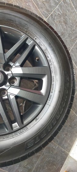 แม็กโตโยต้า สีอบpowder coat ขอบ18 พร้อมยางดันลอป 265 60 18 ปี24 ใส่revo vigo fortunerได้ทุกรุ่น รูปที่ 8