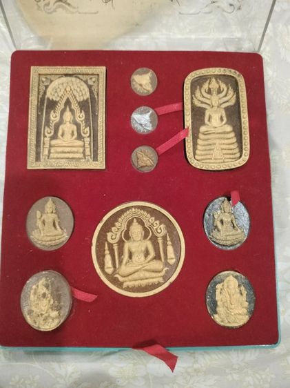 ชุดไตรภาคีศรีนคร วัดนางตรา ชุดกรรมการ รูปที่ 2