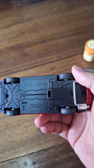 Kinsmart Ford Mustang​ GT scale 1-38 โมเดลรถ Diecast รูปที่ 4