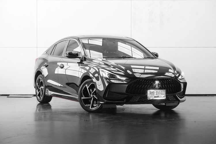 รถ MG MG5 1.5 X สี ดำ