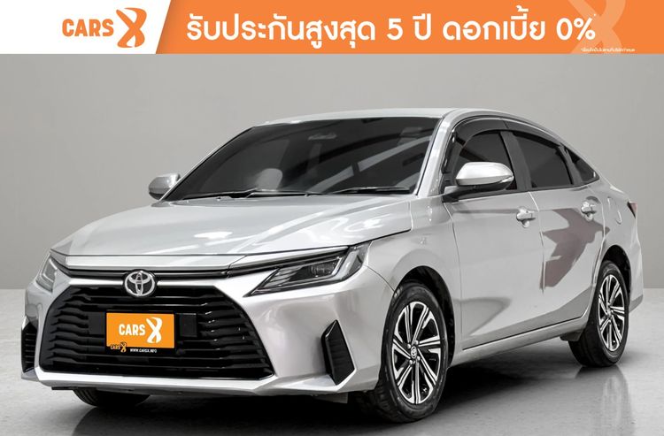 Toyota Yaris ATIV 2023 1.2 Smart Sedan เบนซิน ไม่ติดแก๊ส เกียร์อัตโนมัติ บรอนซ์เงิน