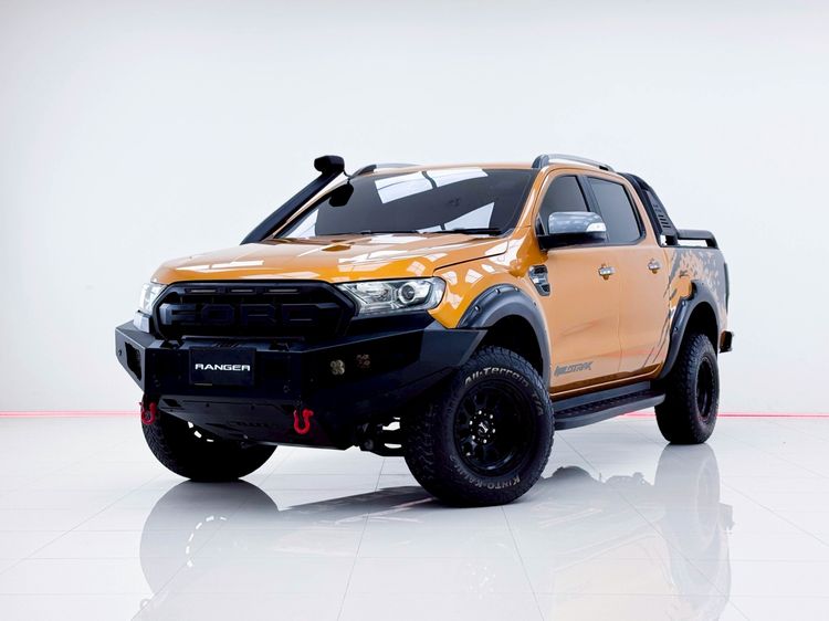 รถ Ford Ranger 2.0 Hi-Rider Wildtrak สี ส้ม