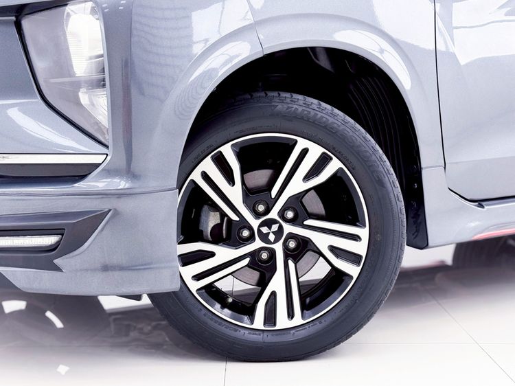 Mitsubishi Xpander 2021 1.5 GT Utility-car เบนซิน ไม่ติดแก๊ส เกียร์อัตโนมัติ เทา รูปที่ 4