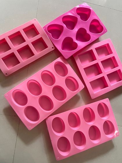 ฟรี แม่พิมพ์ซิลิโคนเหมือนใหม่ใช้ไป 2-3 ครั้ง รูปที่ 2