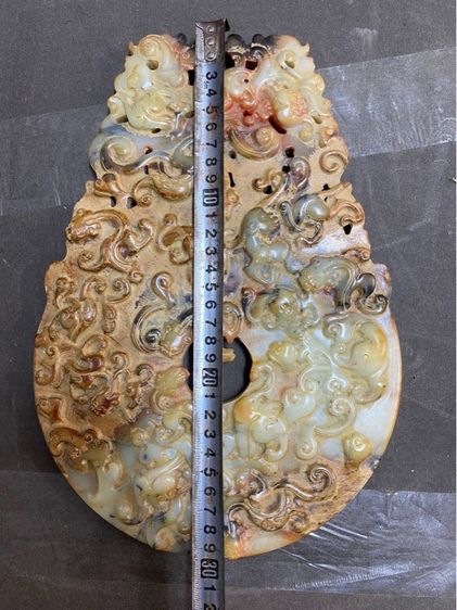 แผ่นหินหยกเก่าสวยมาก