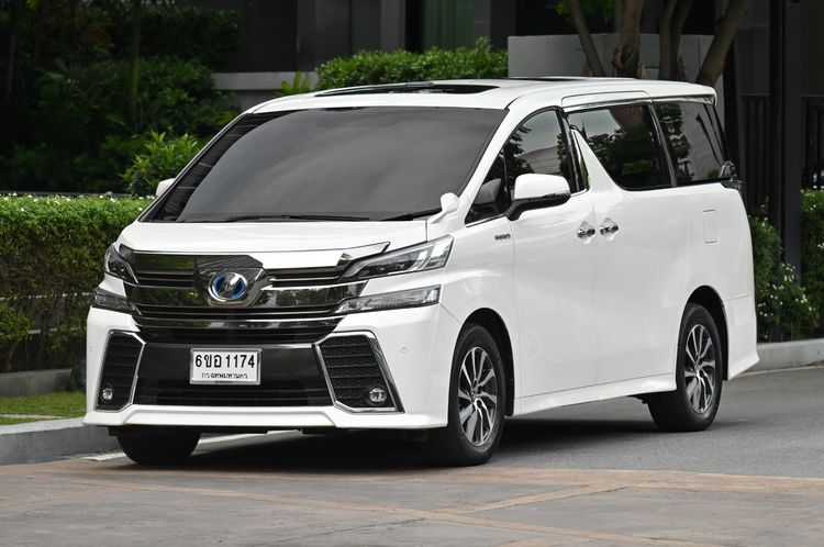 รถ Toyota Vellfire 2.5 Hybrid E-Four 4WD สี ขาว