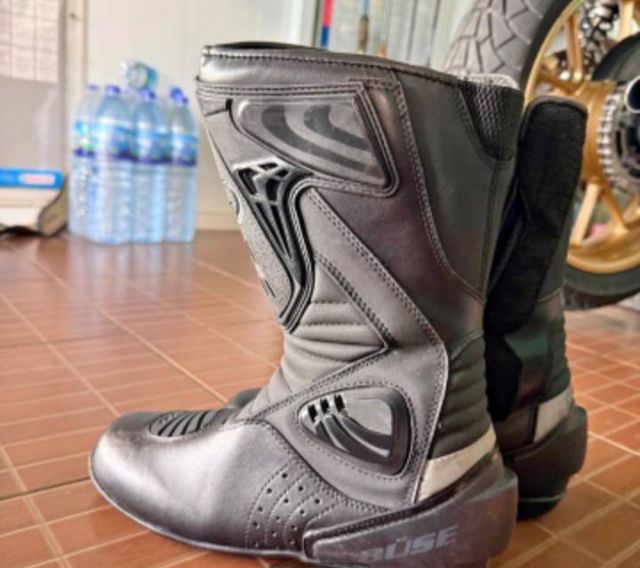 รองเท้าการ์ด ทัวริ่ง รูปที่ 5