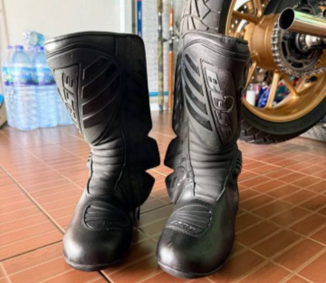 รองเท้าการ์ด ทัวริ่ง รูปที่ 6