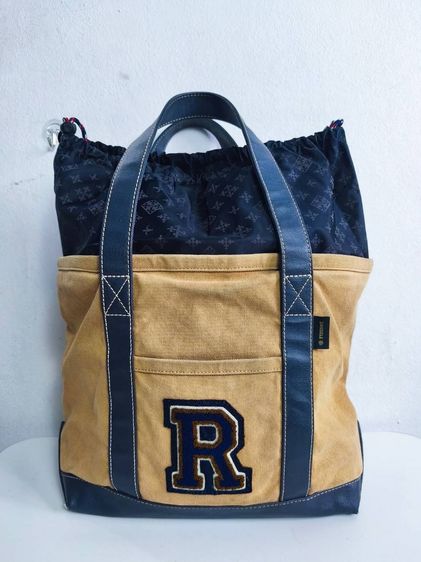 กระเป๋าสะพายข้าง Russet ผ้าเเคนวาสสีน้ำตาลโลโก้R มือ2 รูปที่ 2